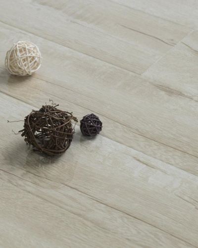 Lamiwood GLANZ 302 Дуб Шелк