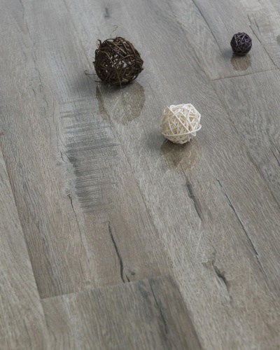 Lamiwood GLANZ 305 Дуб Жаккард